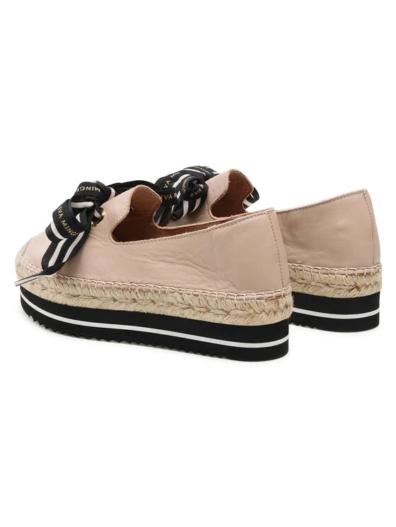 Eva Minge Γυναίκες Κλειστά Παπούτσια Εσπαντρίγιες EM-14-09-001119 Μπεζ 3 Eva Minge Γυναίκες Κλειστά Παπούτσια Εσπαντρίγιες EM-14-09-001119 Μπεζ - Image 3